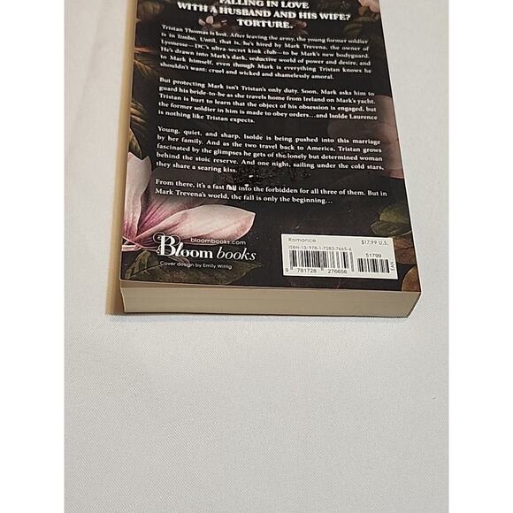 Salt Kisses the Lyonesse Trilogy by Sierra Simone USA Today Bestseller 2023 Pape - Picture 3 of 10